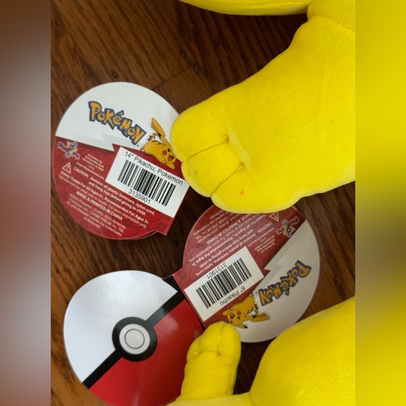 Pikachus - Picture 3 of 4